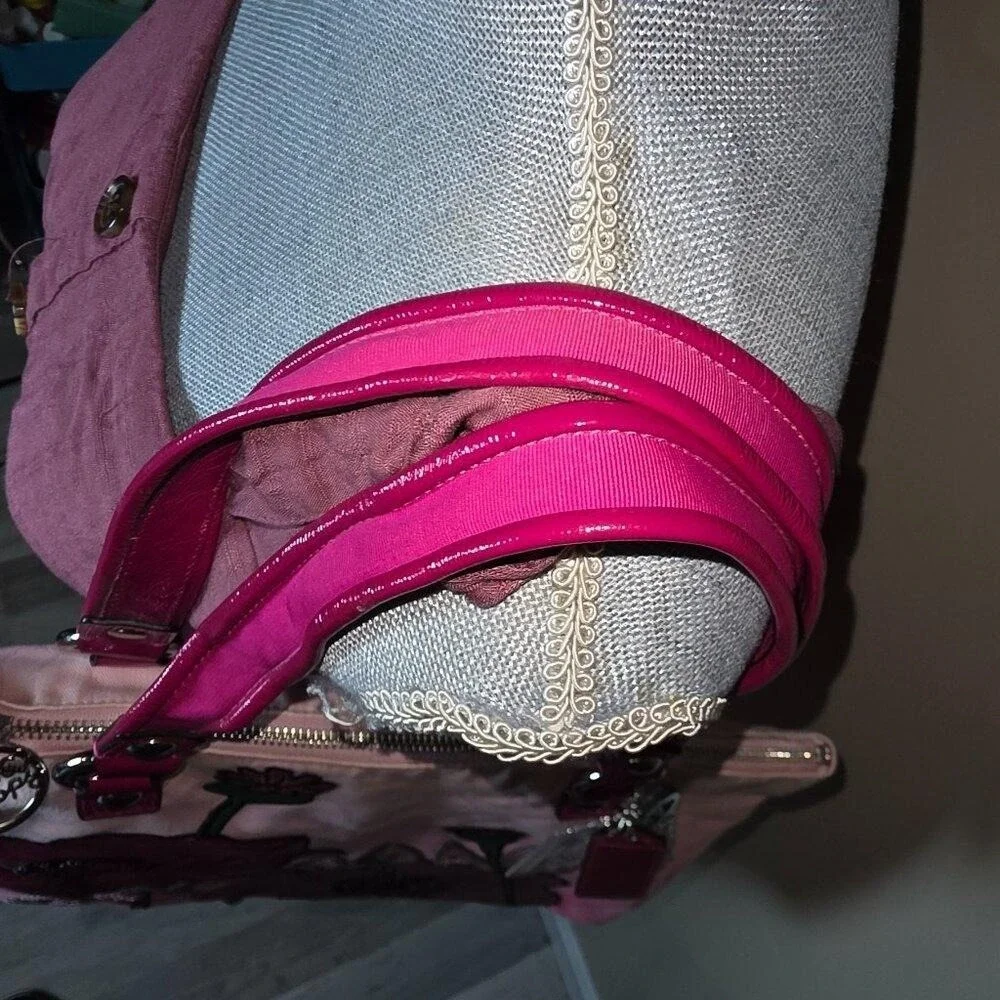 RARE Coach POPPY OMBRÉ Pink‎ Floral Tote with 3 large poppy charms